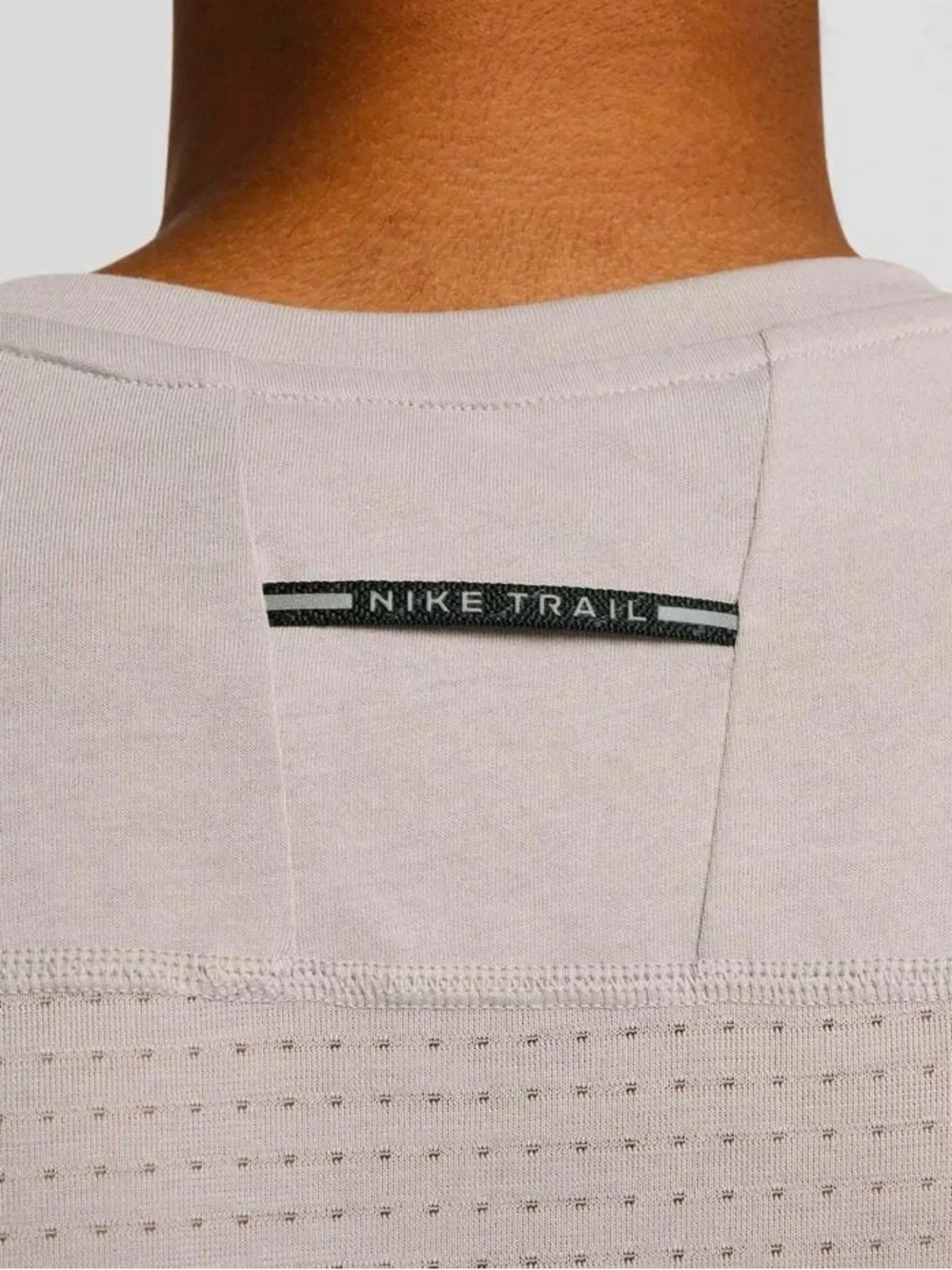 NWT Nike Solar Chase Dri-FIT ADV Running T-Shirt Taupe Gray Men’s Small